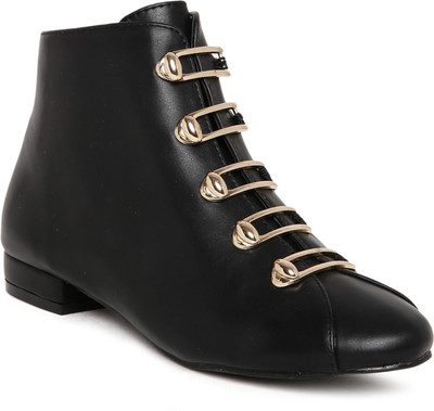 

Flat n Heels Boots For Women(Black, Gold