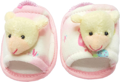 

GoodStart Pink Closed-Toe Cotton Booties For Babies Booties(Toe to Heel Length - 10 cm Pink)