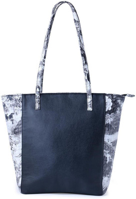 

Zar Shoulder Bag(Black)
