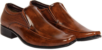 

XE Looks Slip On For Men(Tan