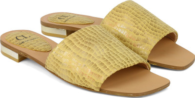 

CL by Carlton London Women MUSTARD Flats