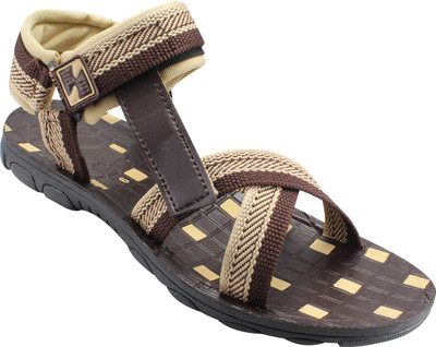 

Claptrap Men Brown Sandals
