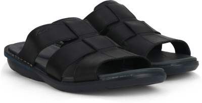 

Clarks Men Black Leather Sandals