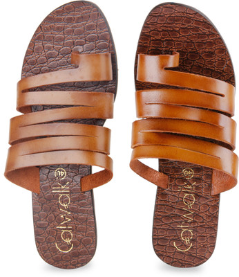 

Catwalk Women Brown Flats