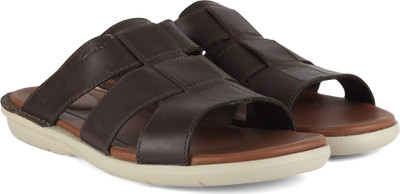 

Clarks Men Brown Sports Sandals