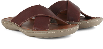 

Clarks Men Brown Sports Sandals