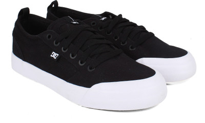 

DC Sneakers For Men(Black, Solid black