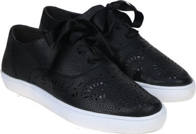

Carlton London CLL-4109 Sneaker For Women(Black