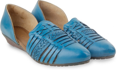 

Catwalk Bellies For Women(Blue, Green