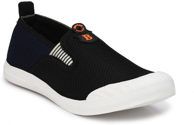 

SPLENDID LIFESTYLE Slip On Sneakers For Men(Black, White, Multi color