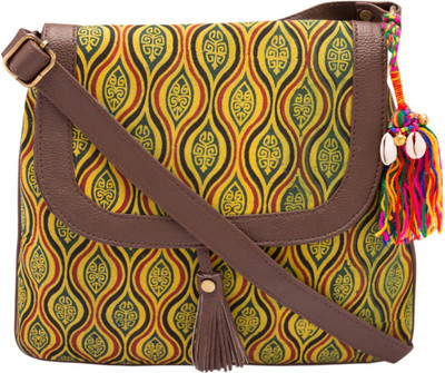 

Vivinkaa Women Casual Multicolor Cotton Sling Bag