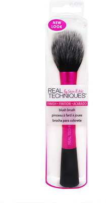 

Real technique Blush Brush(Pack of 1)