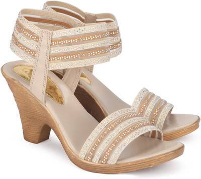 

Catwalk Women BEIGE Heels