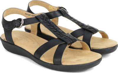 

NATURALIZER Women Black Flats
