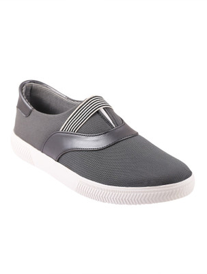 

Quarks Loafers For Men(Grey