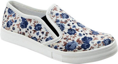 

FASTEST Slip On Sneakers For Women(Multicolor, Blue