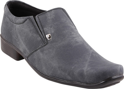 

Quarks Corporate Casual Shoes For Men(Grey)