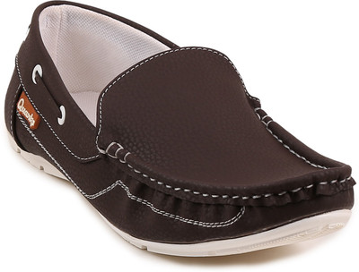 

Quarks Loafers For Men(Brown)