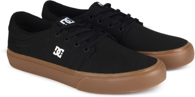 

DC Sneakers For Men(Black, Black/gum