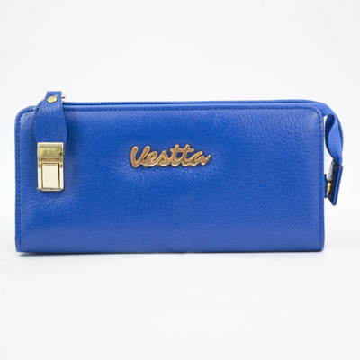 

Vestta Casual Blue Clutch