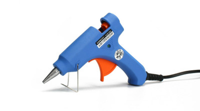 

Xunlei X -E 20 Watts with 3 Glue Sticks Standard Temperature Corded Glue Gun(7 mm)
