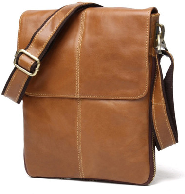 

DECARLO Messenger Bag(Tan)