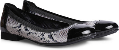 

NATURALIZER Therese Bellies For Women(Black, White
