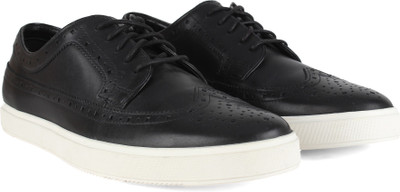 

Clarks Calderon Limit Black Leather Sneaker For Men(Black