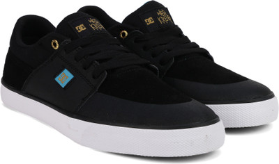 

DC Sneakers For Men(Black, Black/blue/white