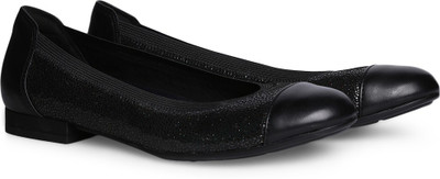 

NATURALIZER Women Black Sandals