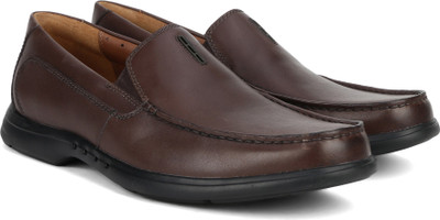 

Clarks Uneasley Twin Dark Brown Lea Slip on For Men(Brown