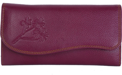 

Blu Whale Casual Purple Clutch