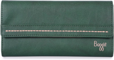 

Baggit Casual Green Clutch
