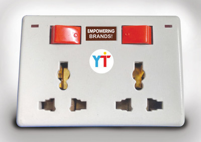 

YTI YTI1043 DLX 240 A Three Pin Socket