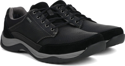 

Clarks BaystoneGo GTX Black Leather Casual Shoes For Men(Black