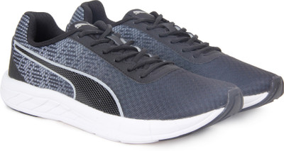

Puma Meteor 2 Running Shoes For Men(Multicolor, Puma blackpuma silver