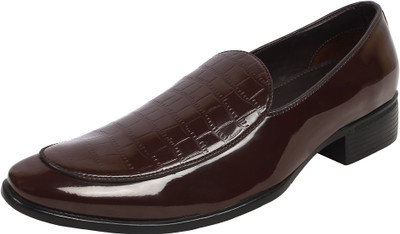 

SASSIE Slip On For Men(Brown