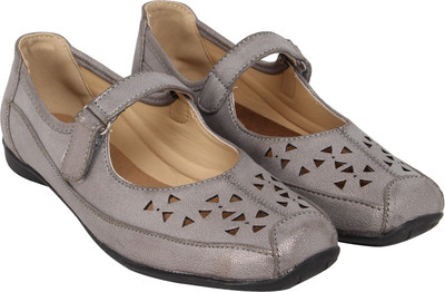 

Catwalk Bellies For Women(Grey