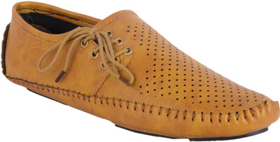 

JUMPING SHOES walking shoes for men and boys Casuals For Men(Tan, White