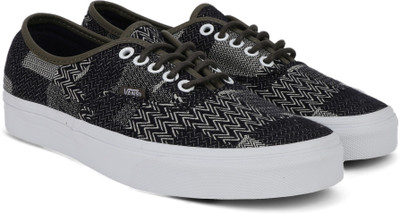 

Vans Sneaker For Men(Black, (denim patchwork) navy/true white