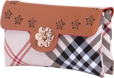 

Zornna Casual Brown Clutch