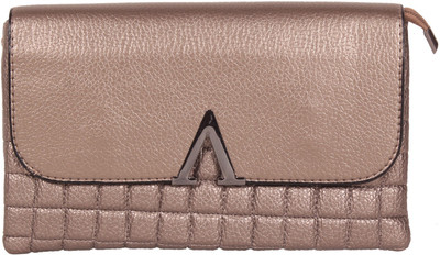 

ZORNNA Casual Gold Clutch