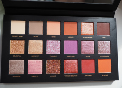 

Bio Dessert Dusk Palette 18 g(Metallic, Shimmer, Matte)