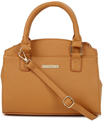 

Addons Shoulder Bag(Tan)