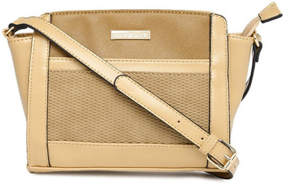 

Addons Sling Bag(Beige)