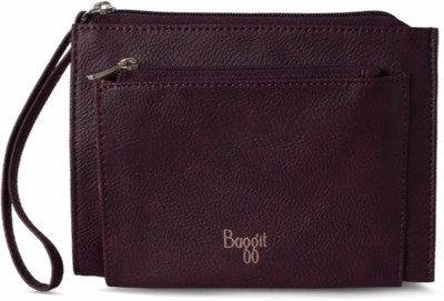 

Baggit Hand-held Bag(Maroon)