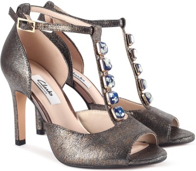 clarks brown heels