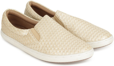 

Miss CL By Carlton London CLL-3484 Casual Shoe For Women(Gold, Palegold