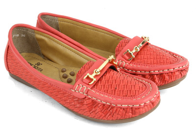 

Senorita by Liberty loafers For Women(Pink