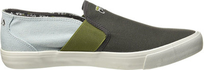 

Fila CADOC Canvas Shoes For Men(Multicolor, Dk gry/olv/lt blu